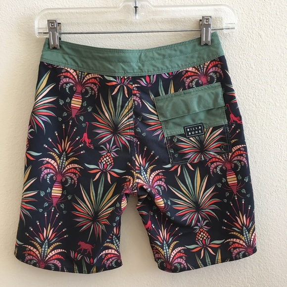 Billabong Recycler Sundays Pro Board Short 24 Green Black Multi Colors - Picture 2 of 4